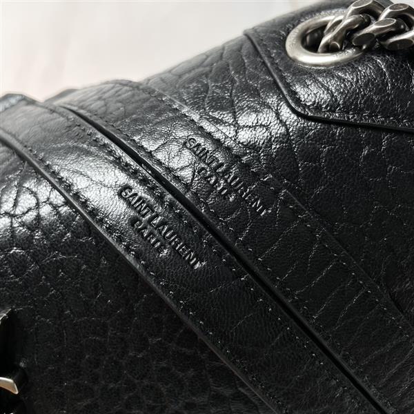 2026127204341158 620